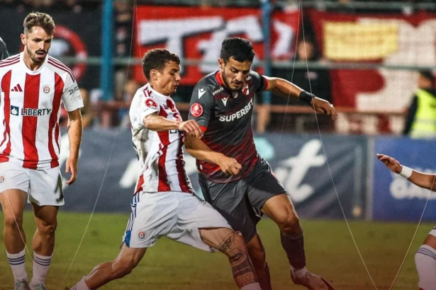 Egalitate între Oțelul Galați și Dinamo Câinii Roșii au lovit primii în meciul de la Galați, prin golgheterul Selmani, din penalty. Maciel a restabilit echilibrul pe tabelă 4 minute mai târziu, cu o reluare din fața porții.